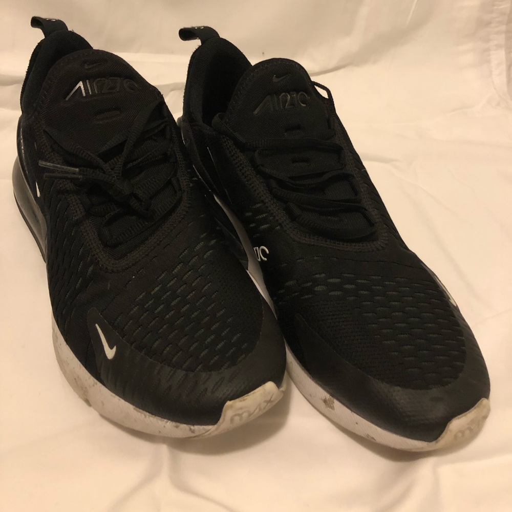 Nike Air Max 270
